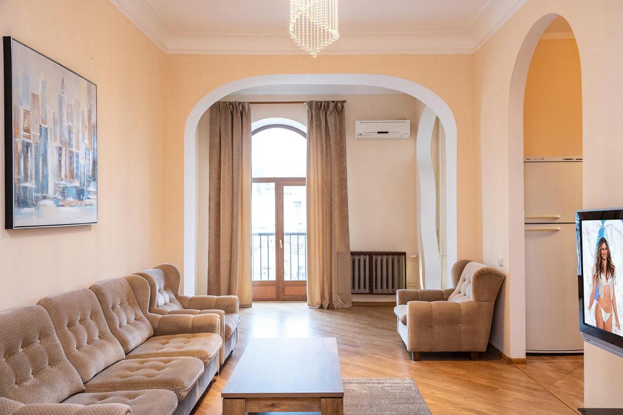 24 Apartment Kyiv