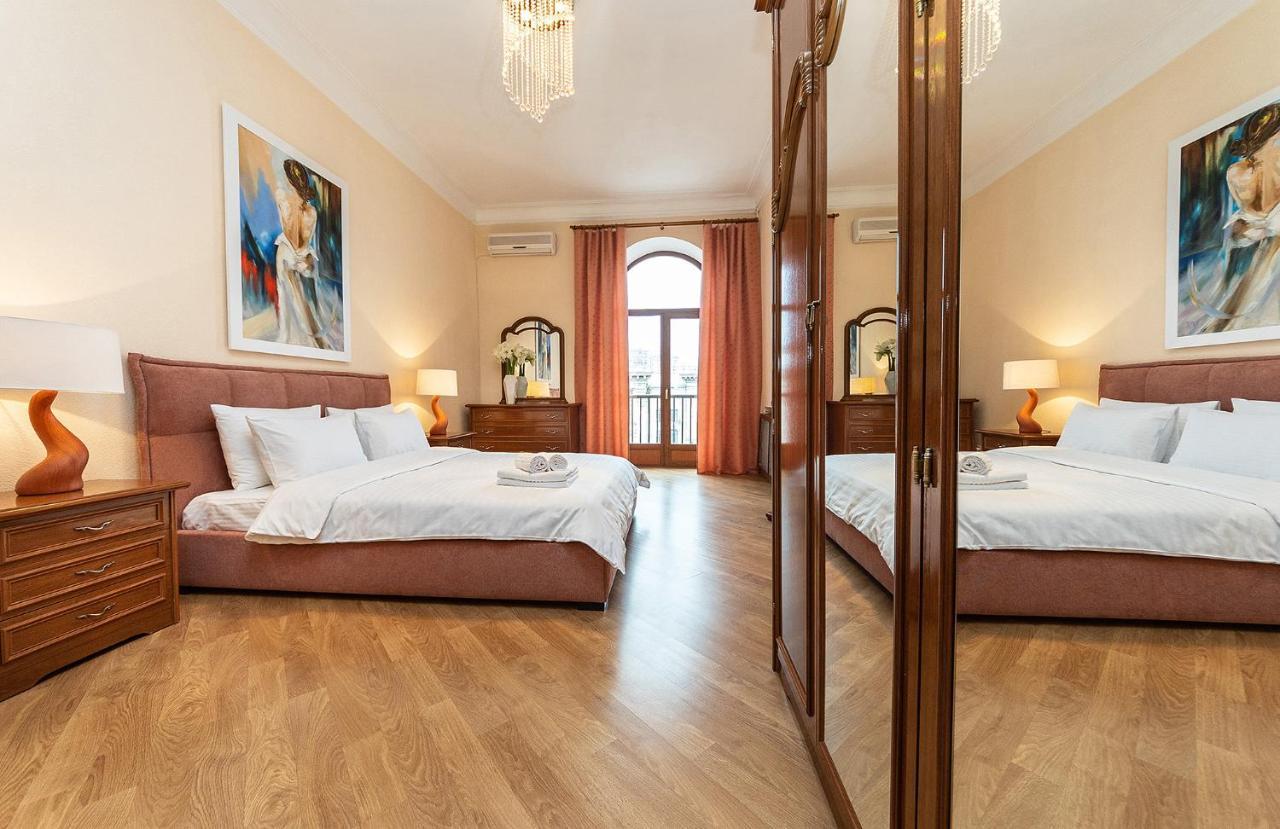 24 Apartment Kyiv